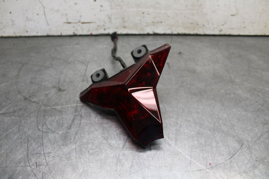 19-22 KAWASAKI Z400 REAR TAIL TAILLIGHT BACK BRAKE LIGHT BB708