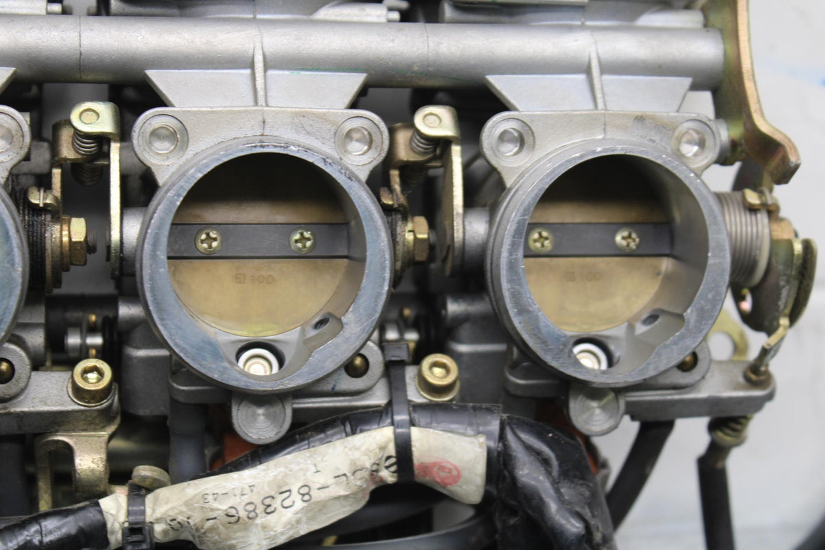 05 YAMAHA YZF R6S MAIN FUEL INJECTORS / THROTTLE BODIES BB600