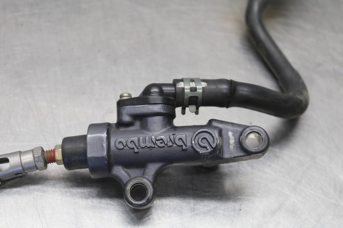03 YAMAHA YZF R1 REAR BACK BRAKE MASTER CYLINDER W RESERVOIR BB895