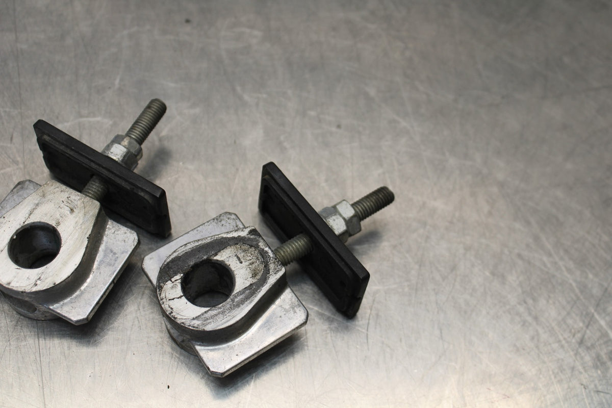 13-17 KAWASAKI NINJA 300 EX300 SWINGARM CHAIN ADJUSTMENT BRACKETS BB189