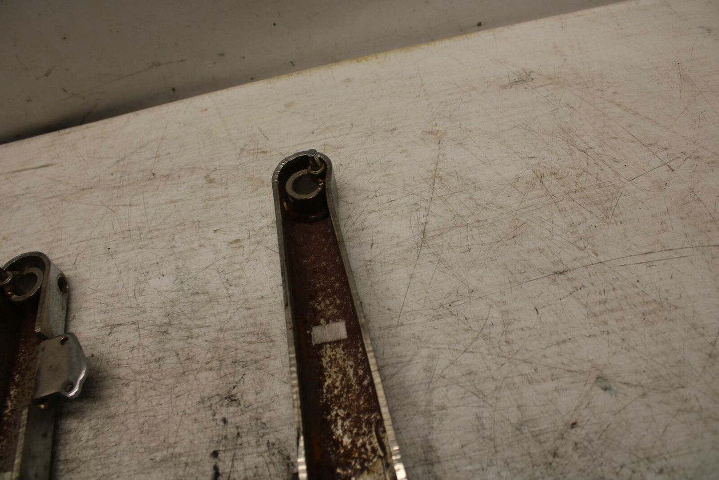 06-07 SUZUKI BOULEVARD S40 REAR BACK FENDER SUPPORT FRAME SUBFRAME BB375