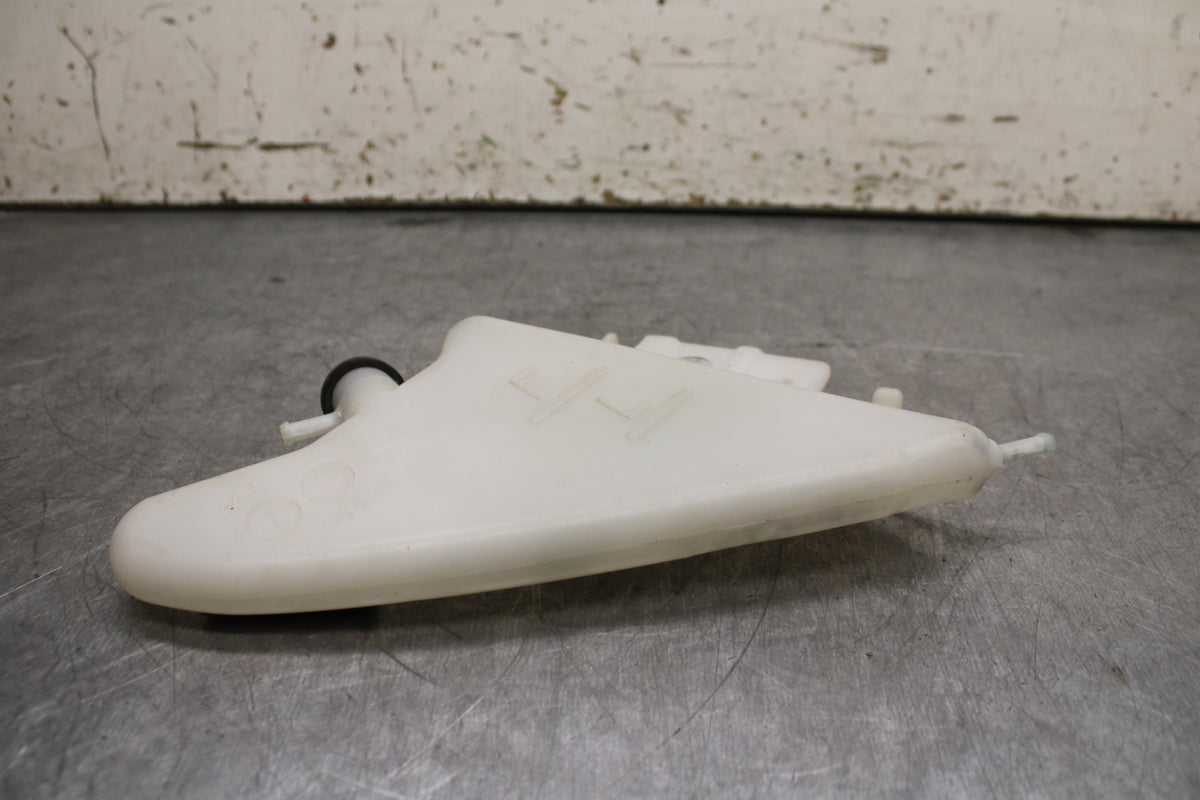 13 SUZUKI GSXR750 COOLANT WATER TANK RESERVOIR BOTTLE BB110
