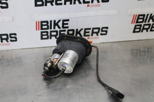 15 APRILIA RSV4 FACTORY APRC ABS FUEL PUMP GAS PETROL SENDER UNIT BB901