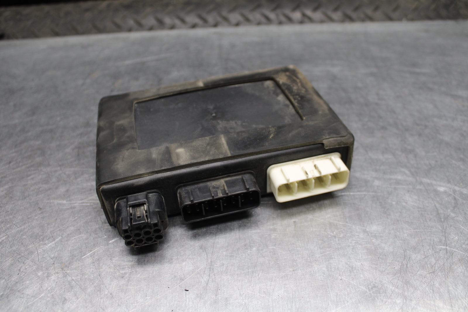 04 KAWASAKI VULCAN 1500 ECU COMPUTER CONTROLLER UNIT ECM CDI BB762