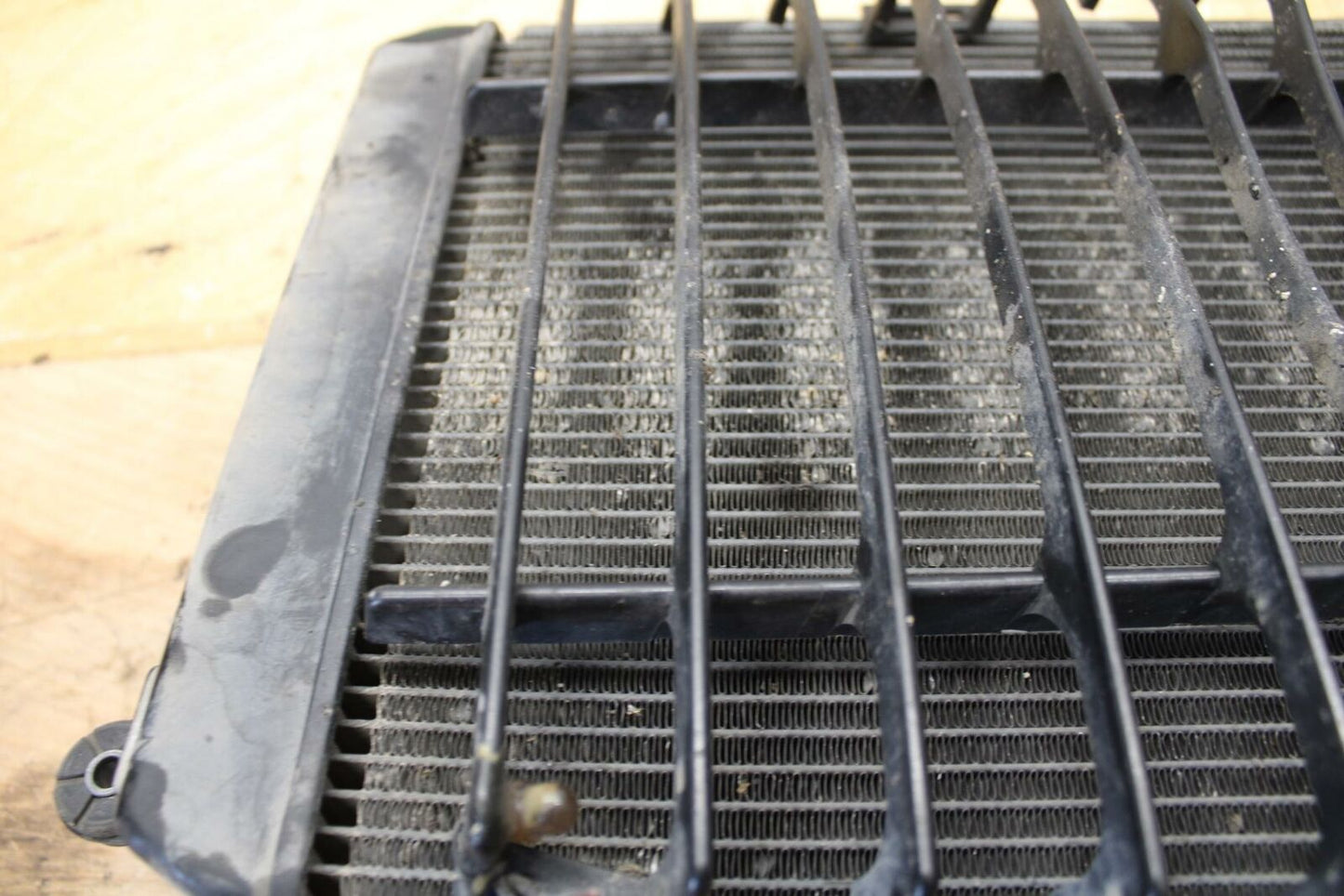 09-10 SUZUKI BOULEVARD M109R ENGINE RADIATOR MOTOR COOLER COOLING RADIATER BB318