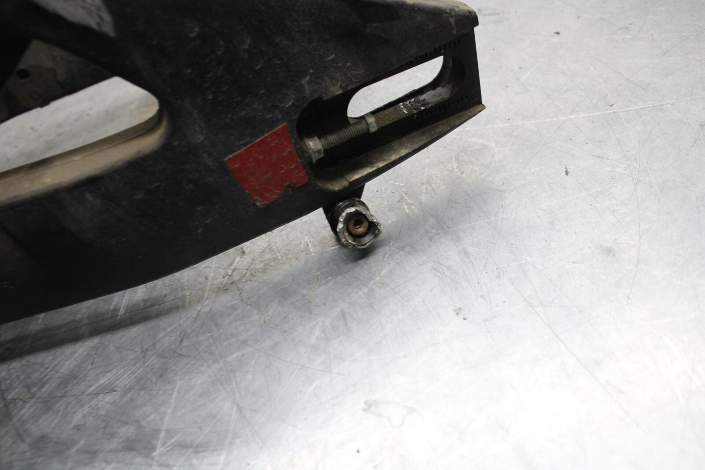 2008 Suzuki GSXR1000 SWINGARM BACK SUSPENSION SWING ARM 61000-21H00-YAP BB519