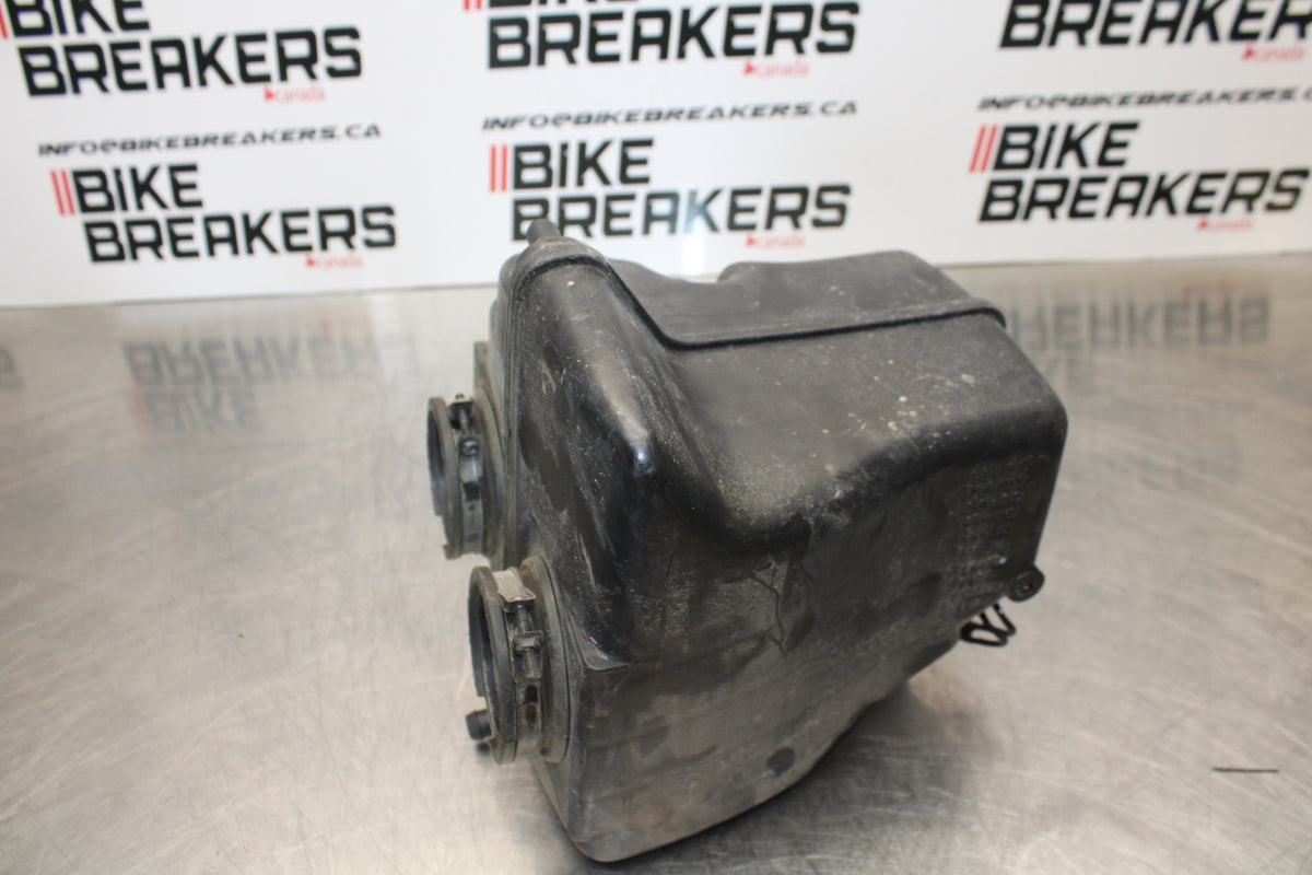 04-09 SUZUKI GS500F AIRBOX AIR INTAKE FILTER BOX BB165