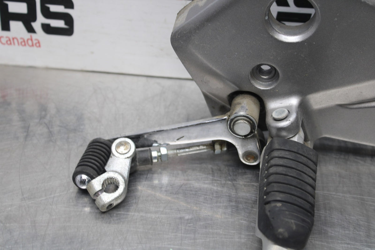 15 SUZUKI GW250F LEFT REARSET REAR SET FOOT PEG W SHIFTER BB789