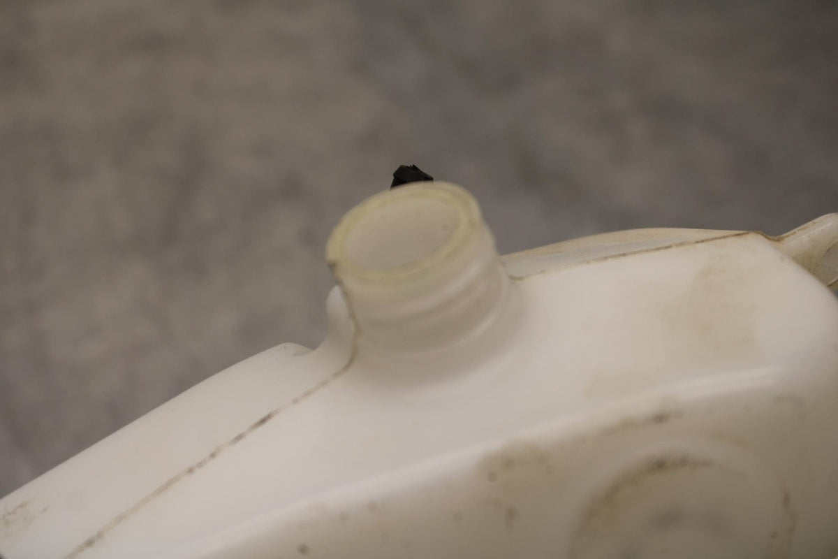 20-24 KTM 890  DUKE R COOLANT WATER TANK RESERVOIR BOTTLE BB627