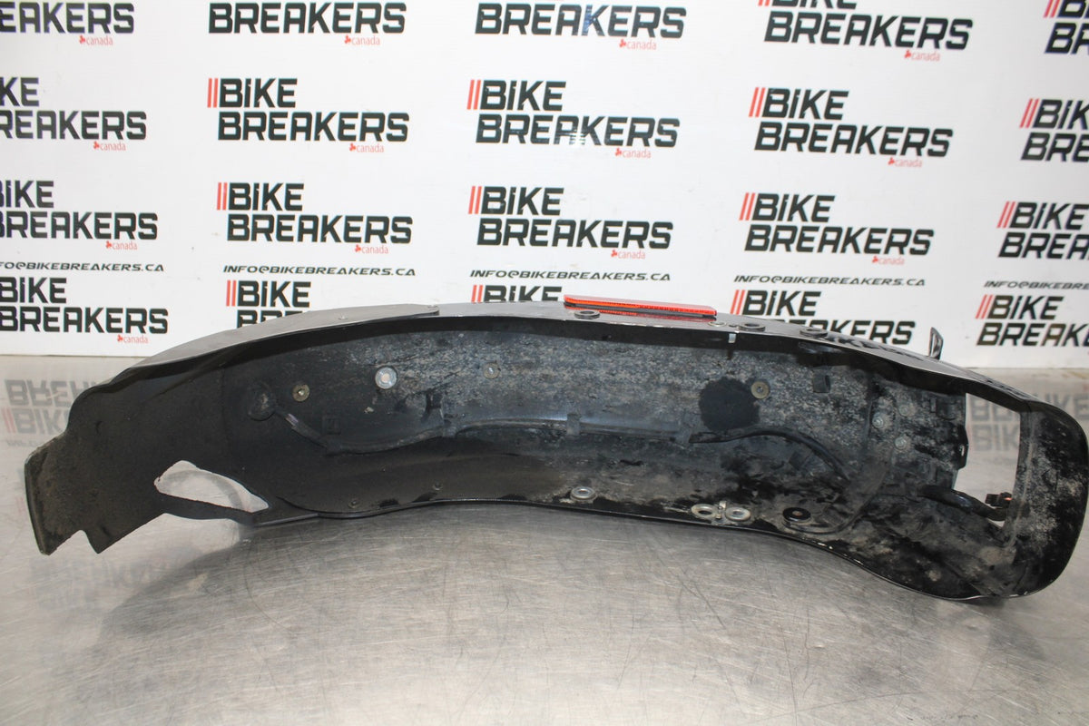 95-03 HARLEY-DAVIDSON SPORTSTER 1200 CUSTOM XL1200C REAR BACK WHEEL FENDER BB817