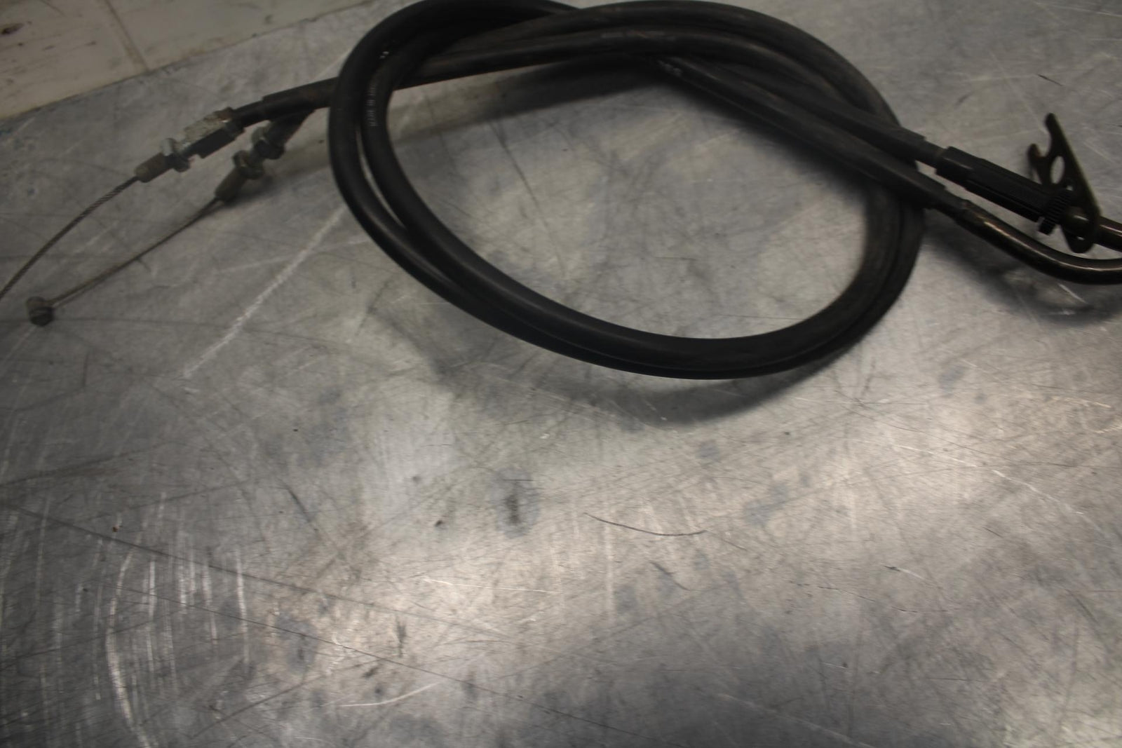 05 YAMAHA YZF R6S THROTTLE CABLES LINES BB462