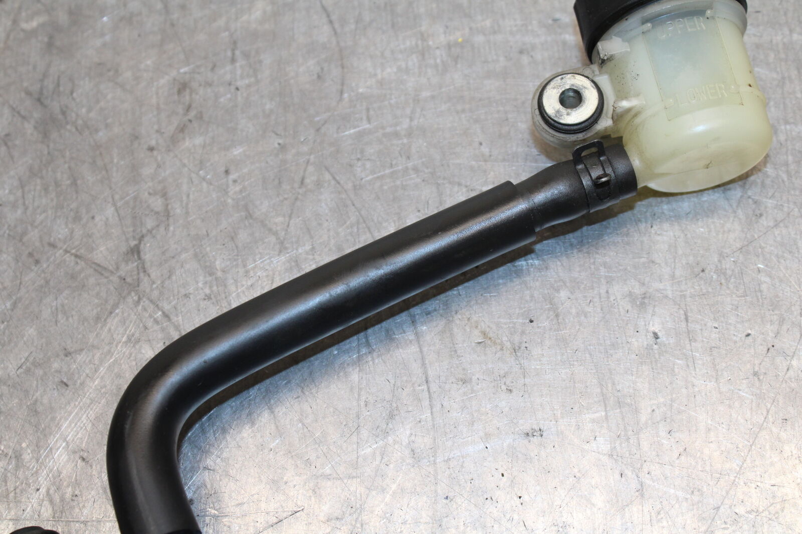 09-14 YAMAHA YZF R1 REAR BACK BRAKE MASTER CYLINDER 14B-2583V-00-00 BB118