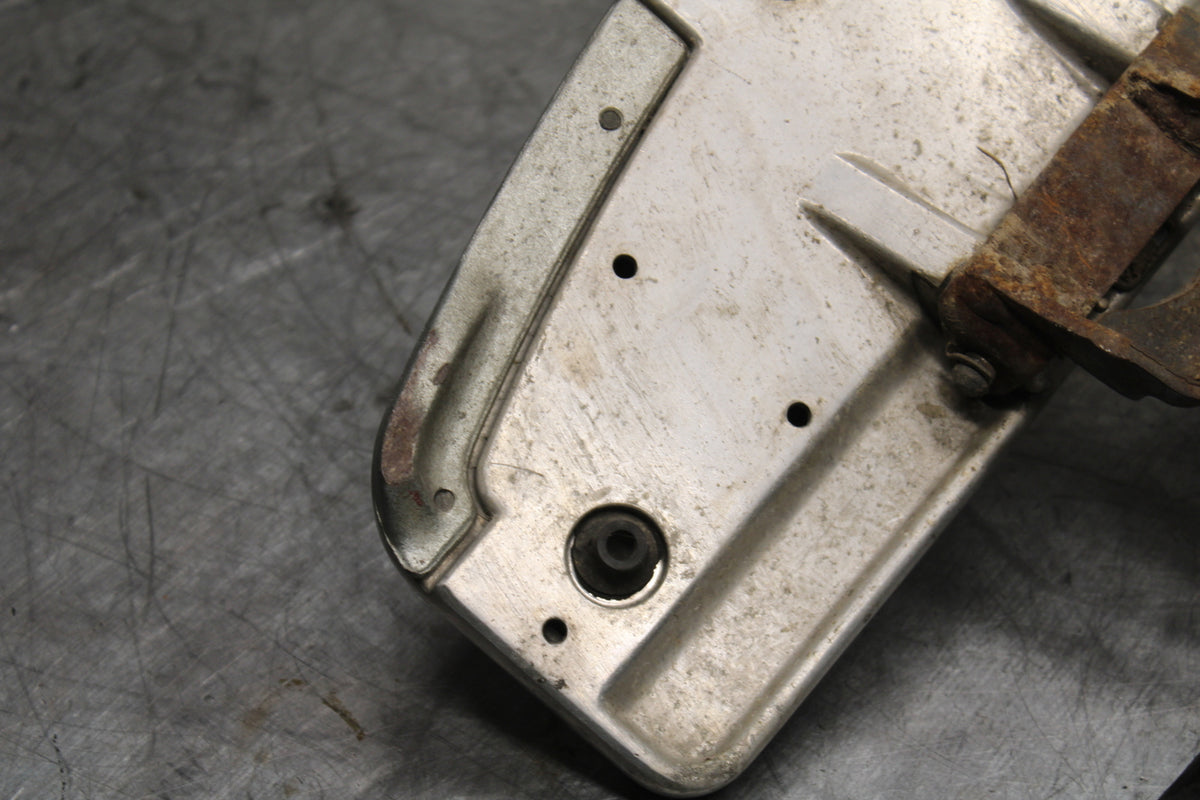 99-00 YAMAHA V STAR 1100 RIGHT FRONT FOOT REST PEG STEP BB711