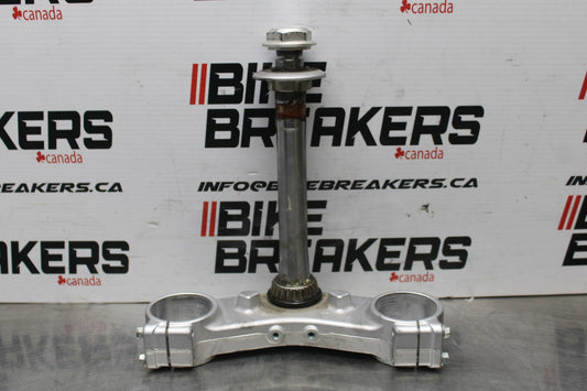 18 YAMAHA SUPER TENERE FRONT FORKS CLAMP LOWER TRIPLE TREE STEM BB832