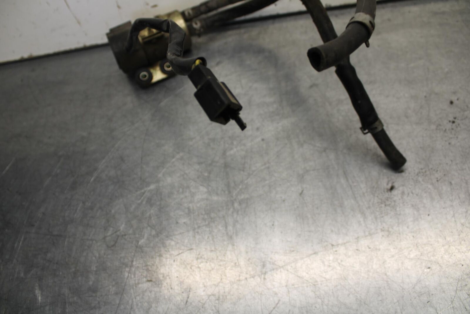 1995 Suzuki RF600R FUEL PUMP GAS PETROL SENDER UNIT BB615