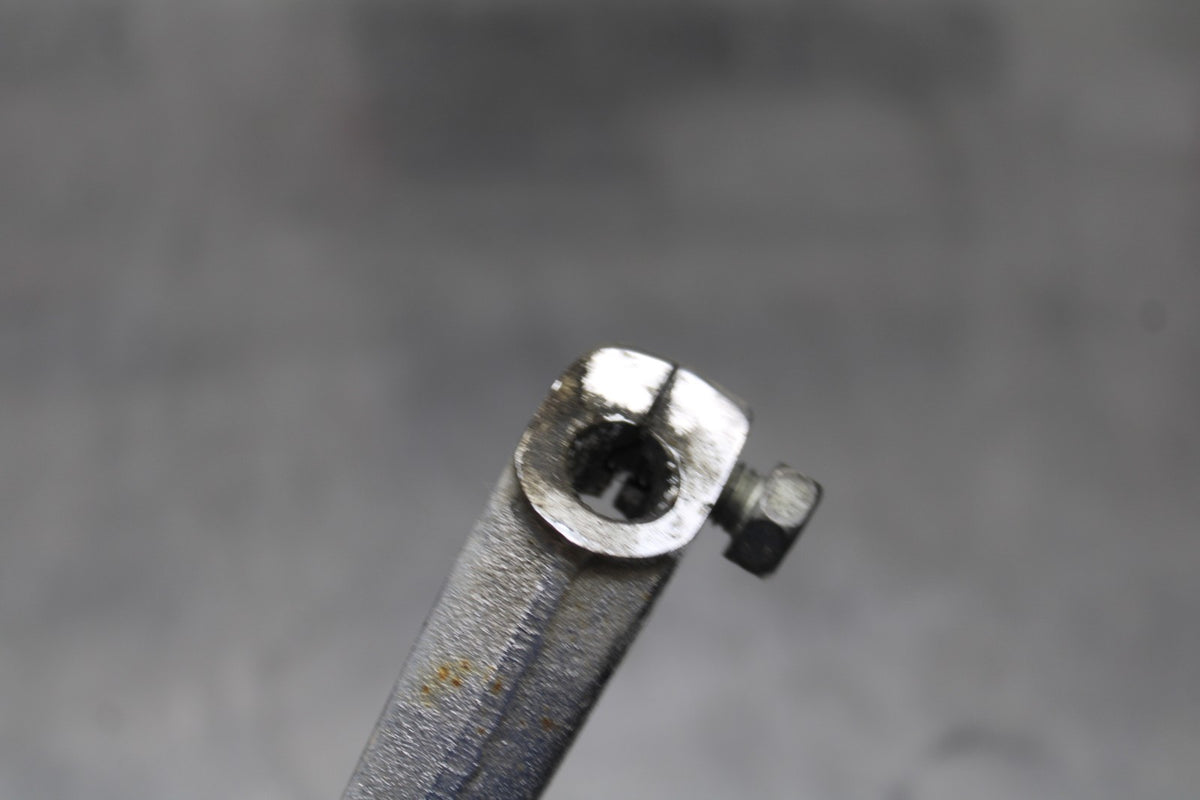 77 SUZUKI GS750 SHIFTER LINKAGE SHIFT LINK PEDAL BB779