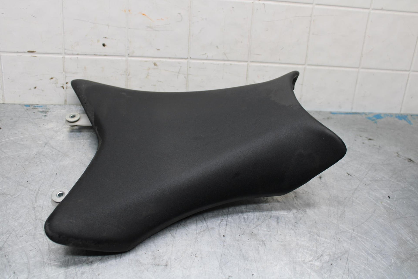 11-15 KAWASAKI ZX1000R FRONT DRIVERS SEAT PAD SADDLE PILLION BB445