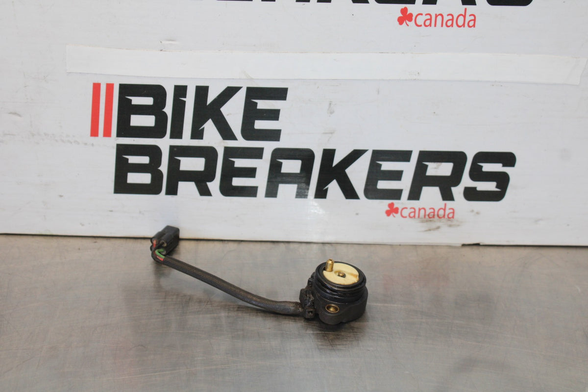 15 TRIUMPH TIGER 800 ENGINE MOTOR GEAR POSTION SENSOR BB873