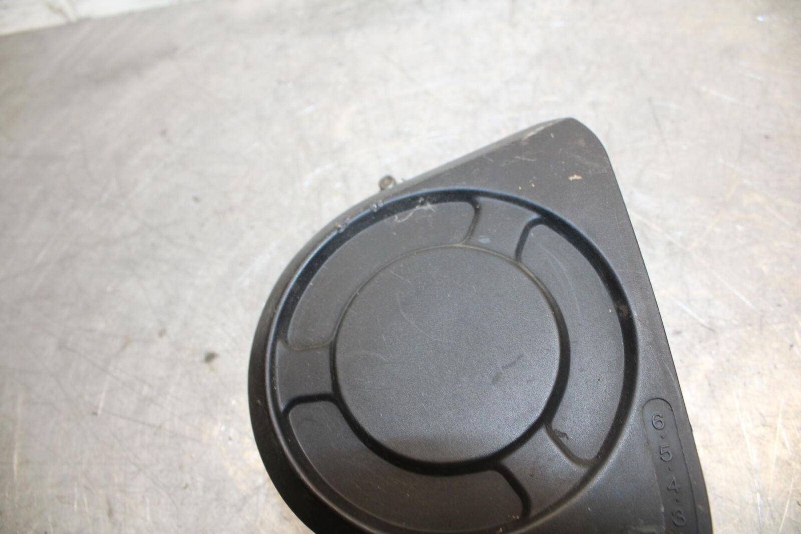 1992 Honda CBR600F2 ENGINE SPROCKET COVER 11350-MV9-670 BB40