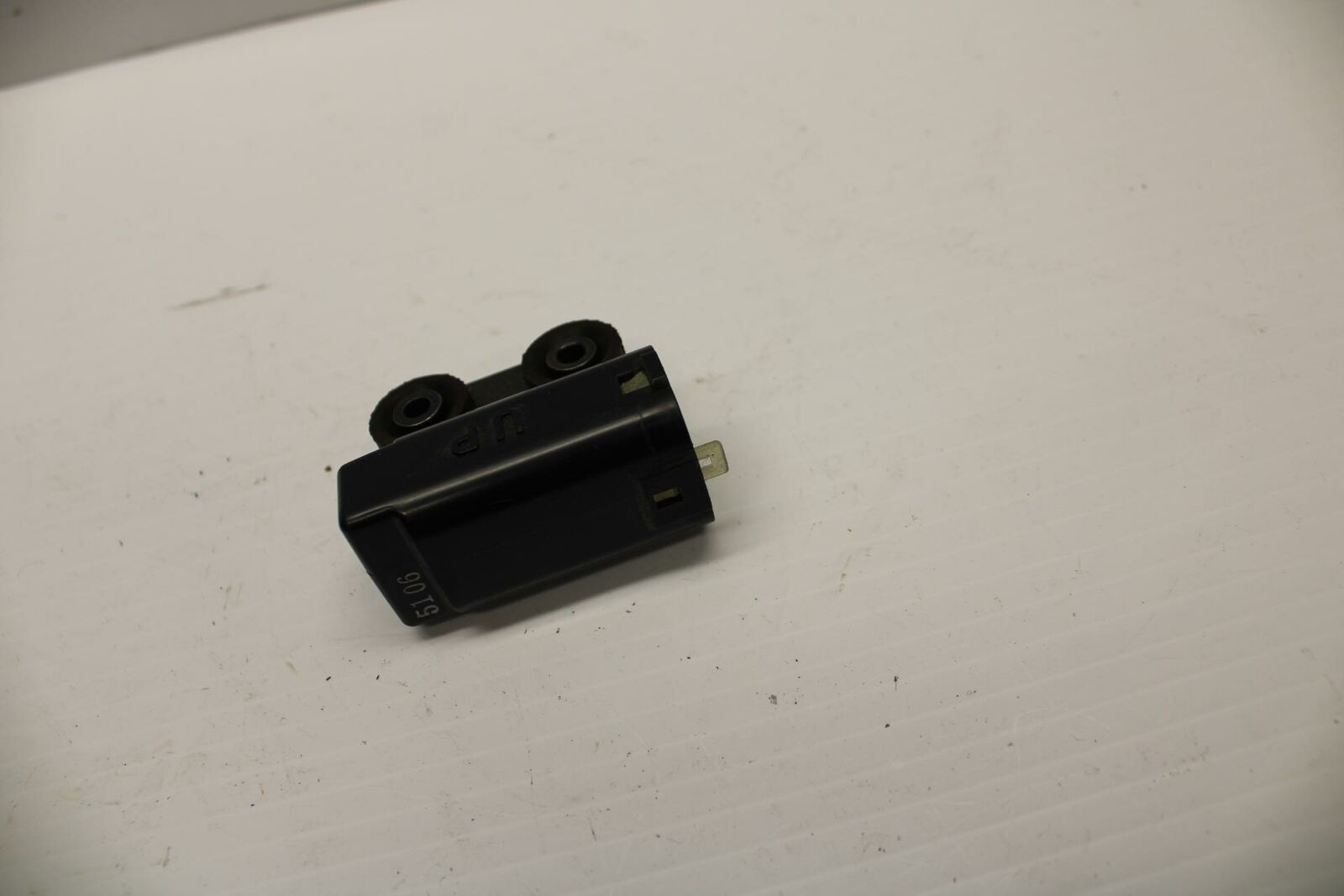 08-16 YAMAHA YZF R6 TIP OVER BANK ANGLE CRASH SENSOR SWITCH  BB247