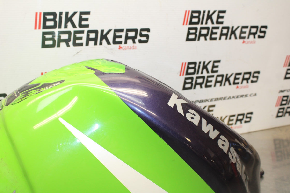 98 KAWASAKI NINJA ZX6 GAS TANK FUEL CELL PETROL RESERVOIR BB870