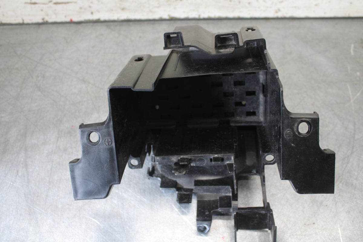 17-24 SUZUKI SV650 REAR BACK TAIL UNDERTAIL BATTERY TRAY PLASTIC BB706