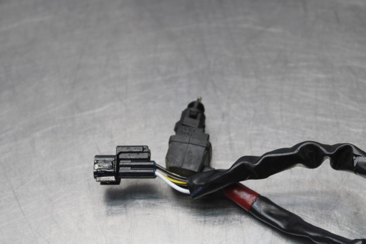 25 KAWASAKI Z900 REAR BACK BRAKE SENSOR BB928