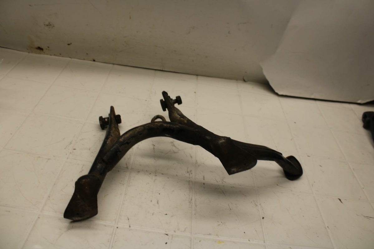 91-96 YAMAHA FJ1200A ABS CENTER MAIN STAND BB07