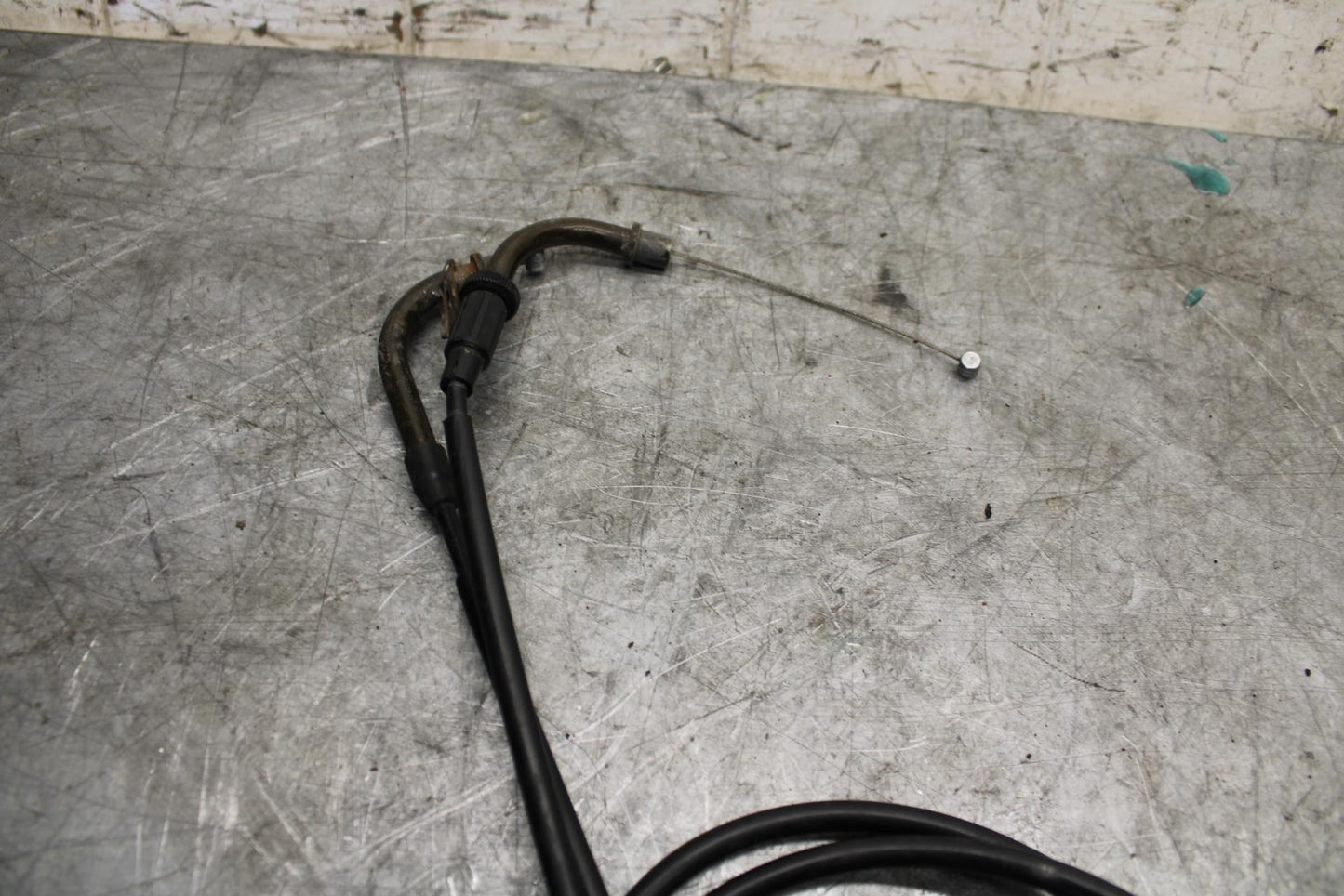 06-07 SUZUKI GSXR750 THROTTLE CABLES LINES 58300-01H00 58300-02H10 BB543