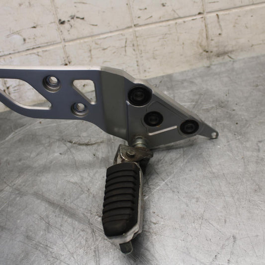 2016 Suzuki Bandit  GSF1250SA ABS RIGHT REARSET REAR SET DRIVER FOOT PEG BB509