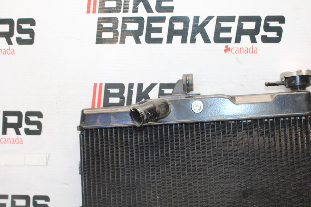 23-24 YAMAHA MT-07 ENGINE RADIATOR MOTOR COOLER COOLING RADIATER BB927