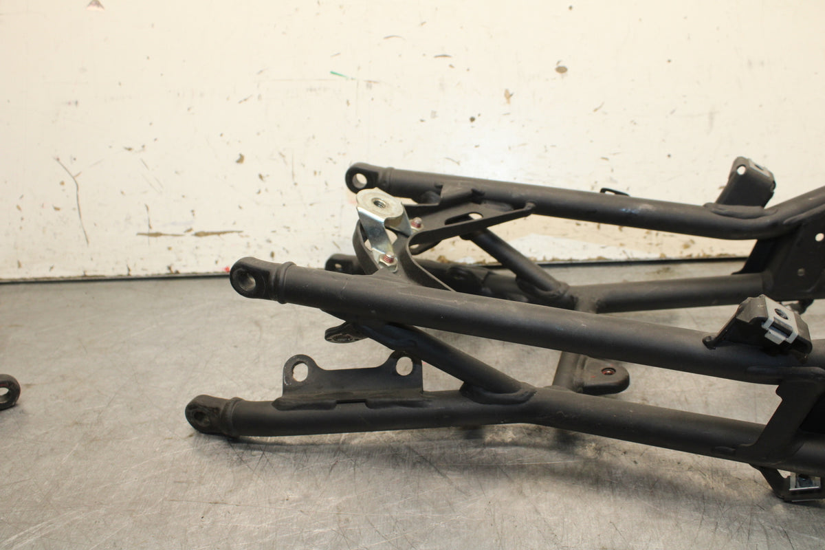 09-11 DUCATI STREETFIGHTER 1098 REAR SUBFRAME BACK SUB FRAME BB705