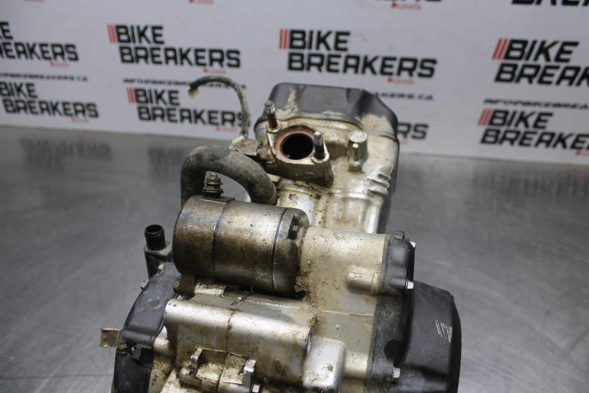 08 HONDA CBR125R ENGINE MOTOR BB804