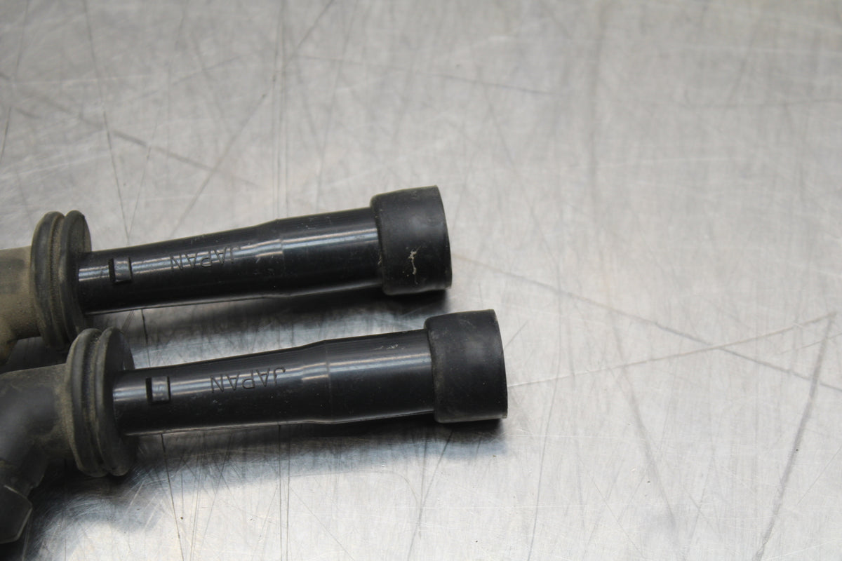 03 SUZUKI SV650S IGNITION COILS COIL SPARK PLUG CAPS BB167