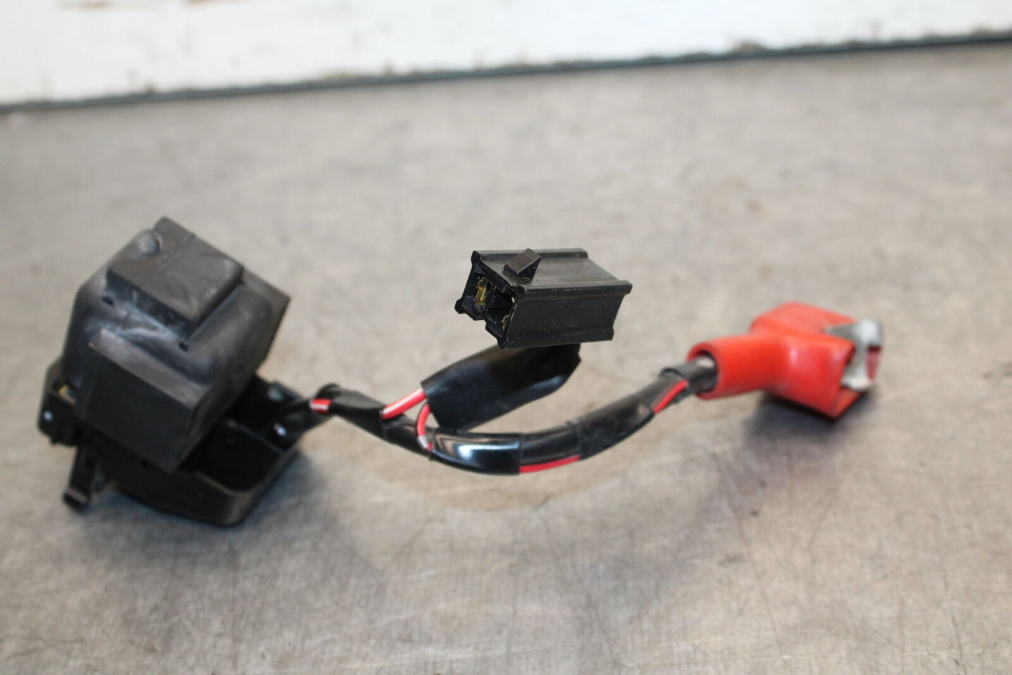 16 KAWASAKI NINJA ZX10R STARTER RELAY  27010-0773 BB650