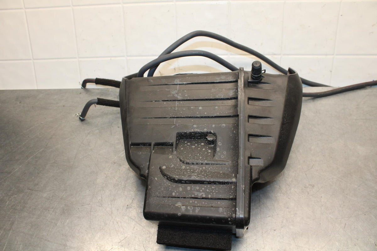 22-23 YAMAHA YZF R7 AIRBOX AIR INTAKE FILTER BOX BB583
