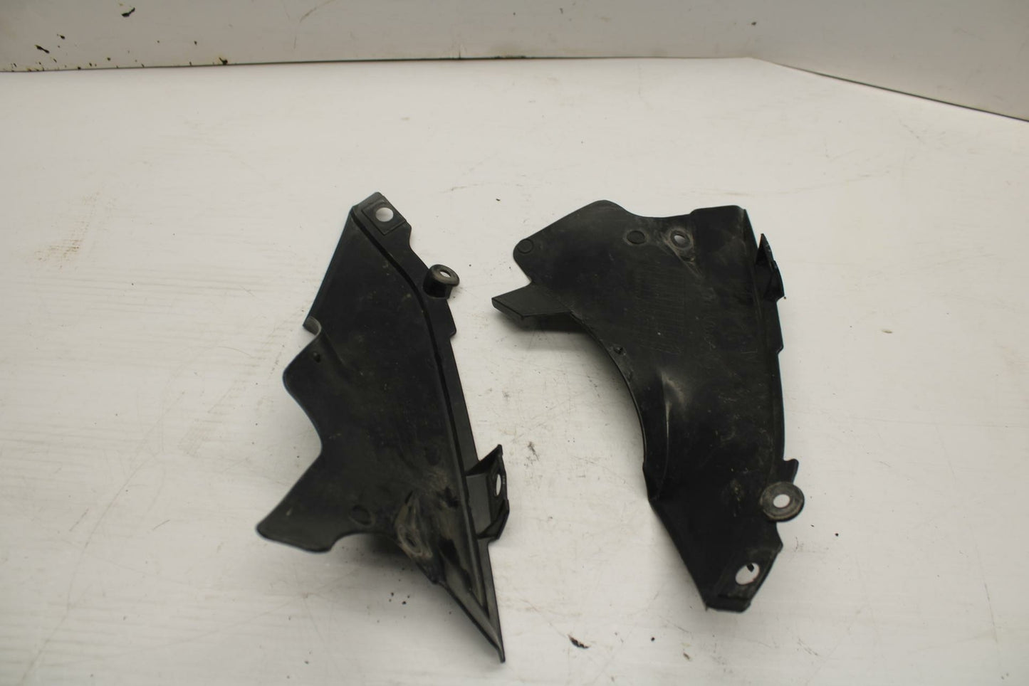 06 YAMAHA YZF R1 RIGHT LEFT FRONT DUCT COVERS PANELS COWLS BB282