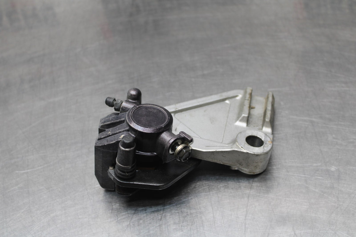 96 KAWASAKI NINJA 500 EX500A REAR BACK BRAKE CALIPER W MOUNT BRACKET BB768