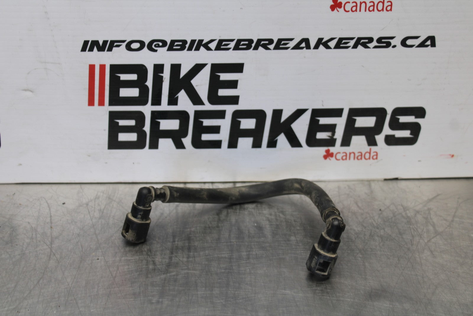 05-06 SUZUKI GSXR1000 FUEL HOSE GAS LINE TUBE PIPE BB773