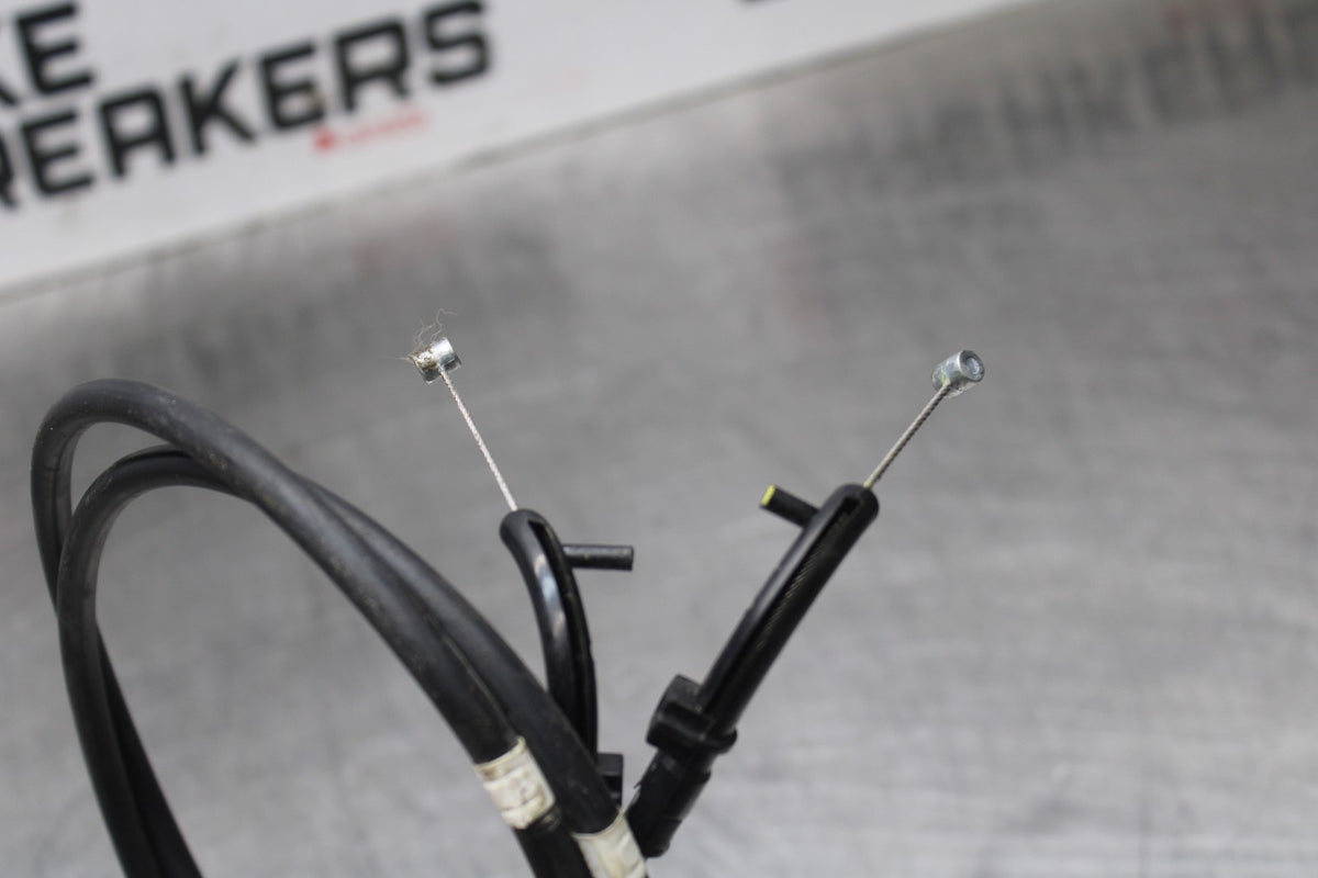 23 YAMAHA YZF R3 THROTTLE CABLES LINES BB806