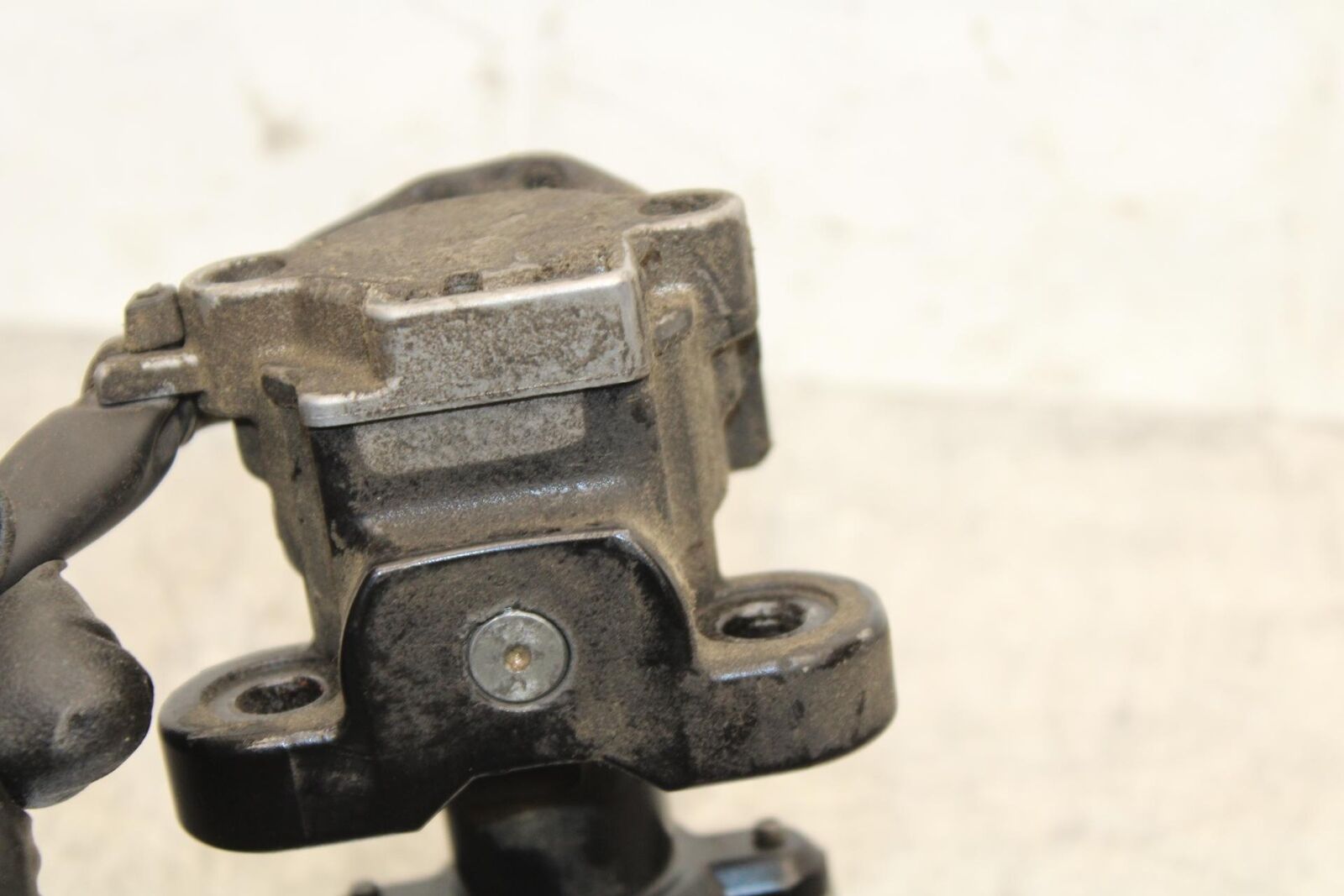 2015 Suzuki GSXR750 IGNITION LOCK KEY SET W/ GAS CAP AND SEAT LOCK BB595