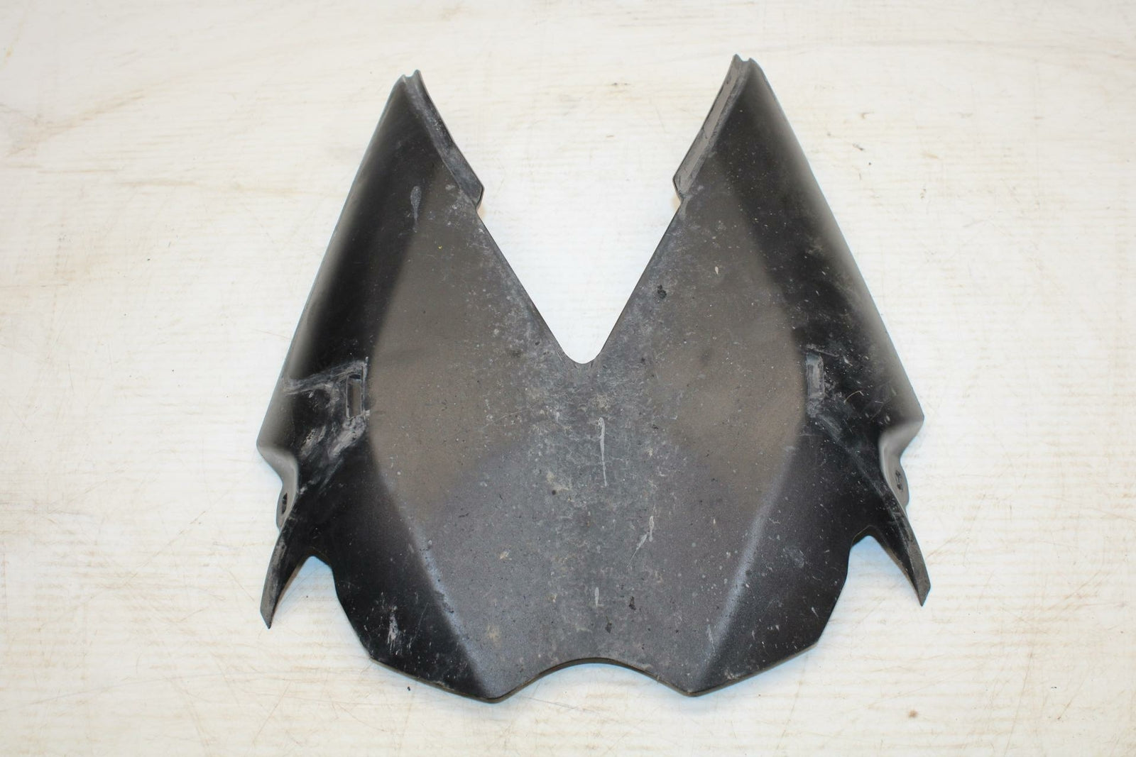 07-16 TRIUMPH STREET TRIPLE REAR BACK TAIL UNDERTAIL FAIRING COWL FENDER BB356