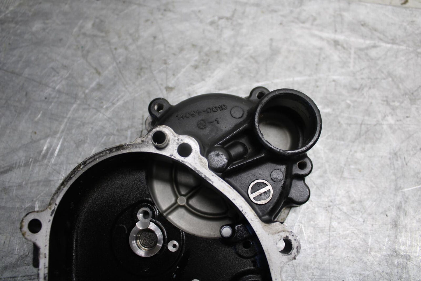 2007 Kawasaki Ninja ZX6R ZX600P STATER GEAR COVER CASE BB47