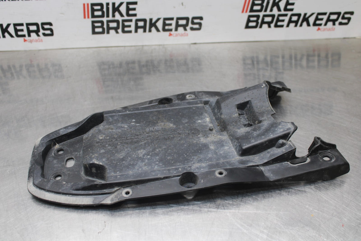 17-24 SUZUKI SV650 REAR BACK TAIL UNDERTAIL FAIRING COWL FENDER BB829