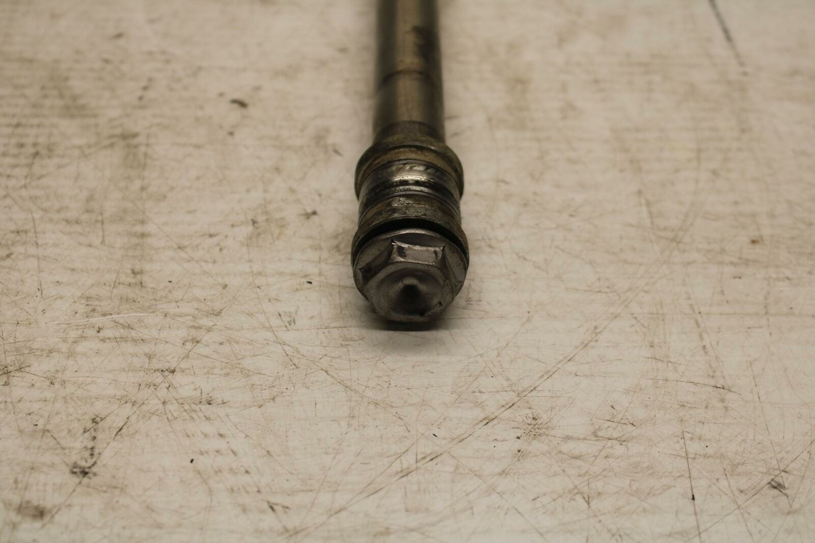 09-14 YAMAHA YZF R1 FRONT WHEEL RIM AXLE PIVOT BOLT BB286