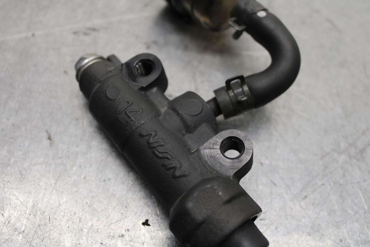 16 KAWASAKI NINJA ZX10R REAR BRAKE MASTER CYLINDER W RESERVOIR 43015-0640 BB650