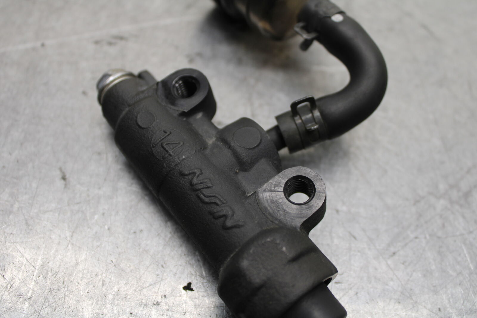 16 KAWASAKI NINJA ZX10R REAR BRAKE MASTER CYLINDER W RESERVOIR 43015-0640 BB650