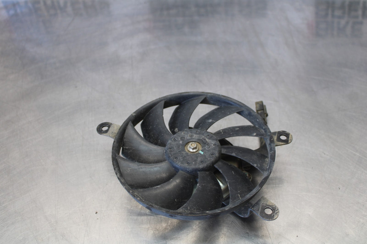 15 TRIUMPH TIGER 800 ENGINE RADIATOR COOLING FAN BB873