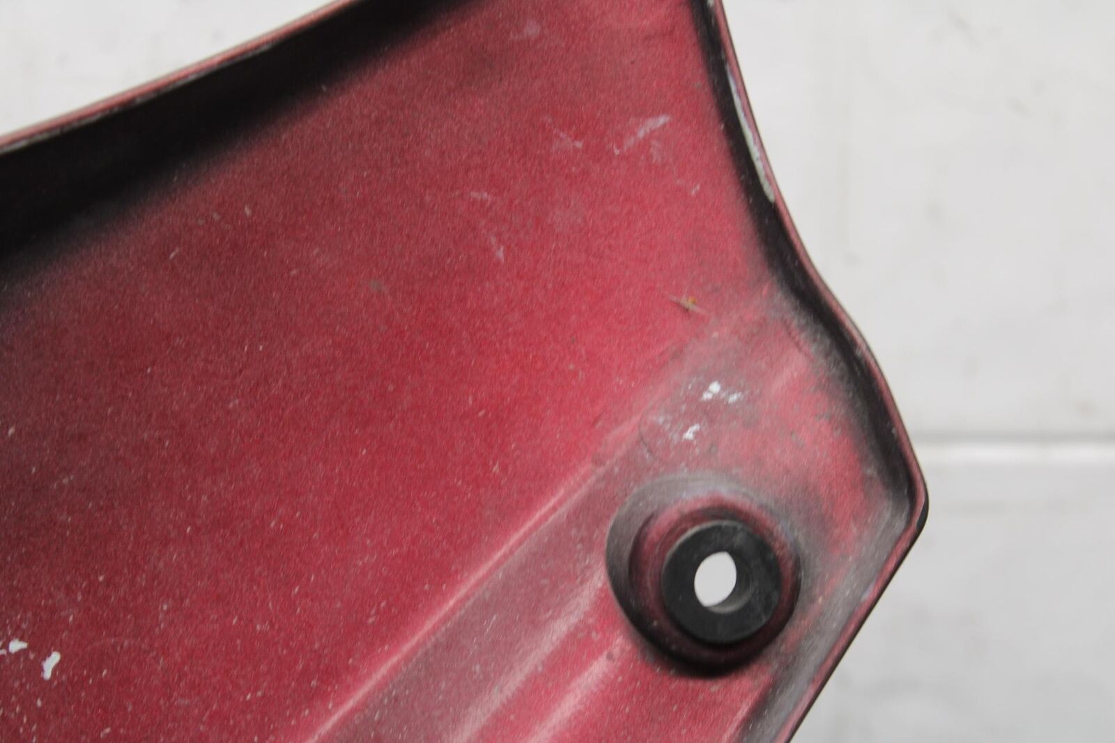 1997 Suzuki Bandit 1200 GSF1200S RIGHT MID UPPER SIDE FAIRING COWL PLASTIC BB559