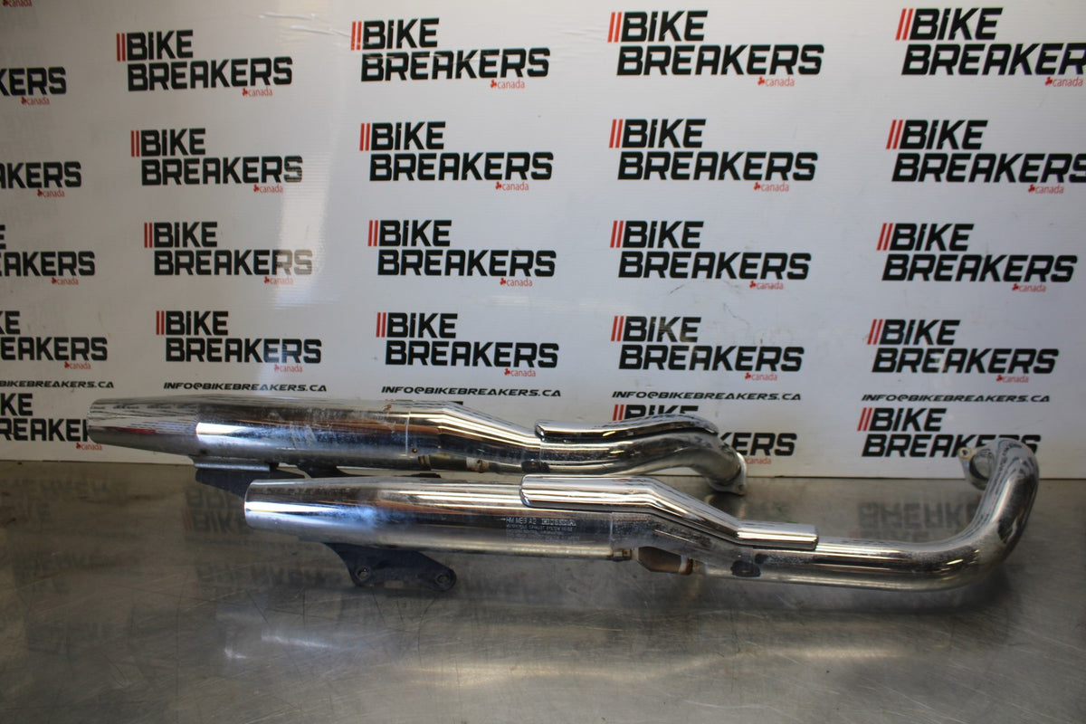 14 HONDA SHADOW 750 VT750C2B FULL EXHAUST PIPE HEADER BB867